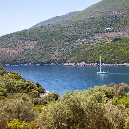 Villa With Sea Access