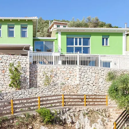 Villa With Sea Access Sivota