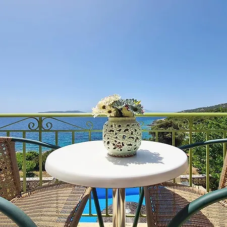 With Sea Access Villa *