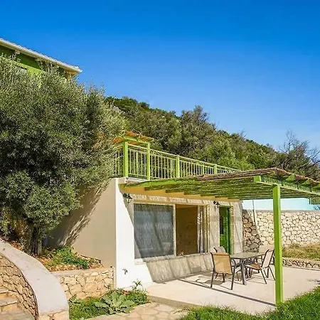Villa With Sea Access Sivota